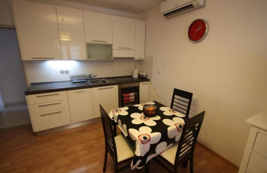 Appartamento Tomasovic Crikvenica Esterno foto